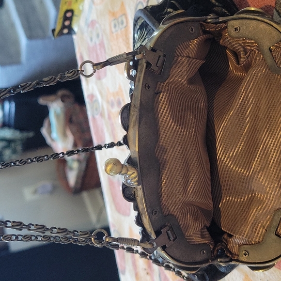 Art Deco Style evening bag,Small purse,Metal chain handle.EUC - Picture 7 of 11